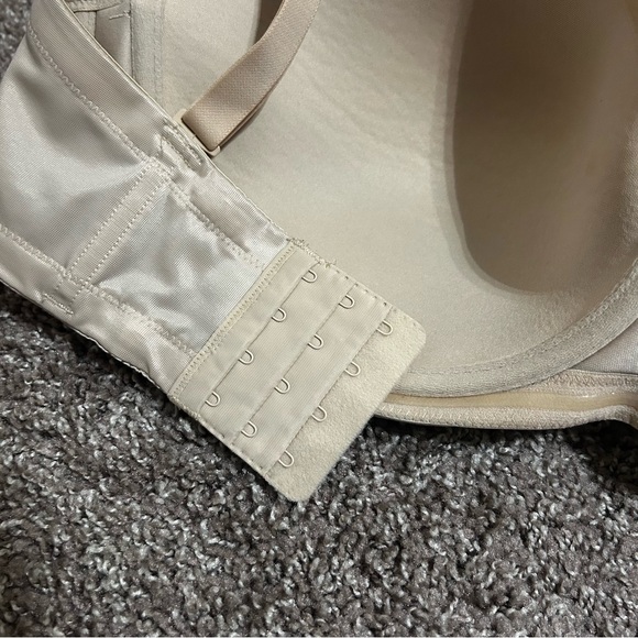 Wacoal Red Carpet Strapless Convertible Bra Sand 38DDD - Picture 8 of 8